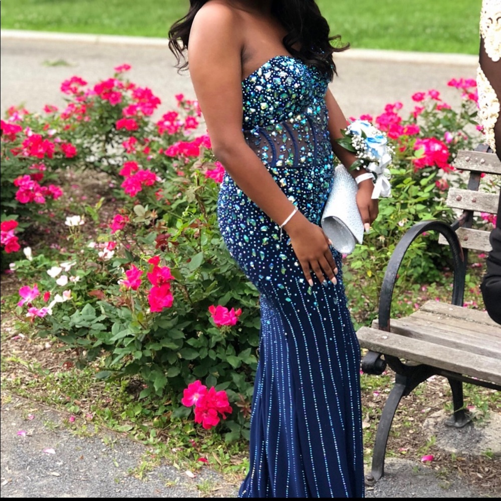 Prom dress